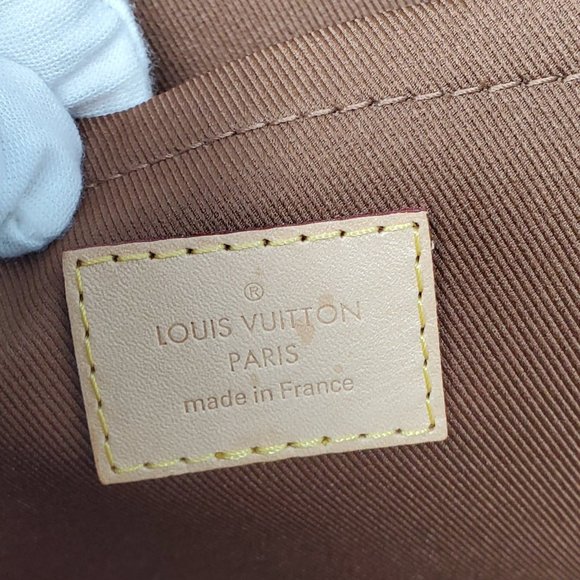 Auth Louis Vuitton Laptop/ Document Clucth Bag - Picture 8 of 16